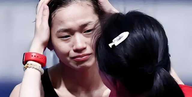 夺冠还不到4天，评论区出现恶心一幕，人民日报发文力挺全红婵