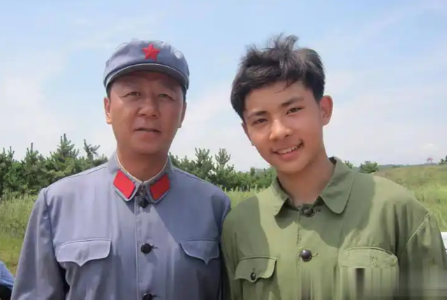 安杰病危验血揭开真相：疼爱三十年儿子竟是老丁遗腹子