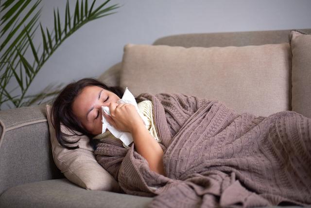 甲流去世的人不断增多！医生提醒：少吃白菜，多喝5汤，润肺降火