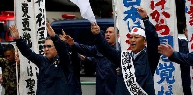 日本话音刚落，又一国介入台海，专机已经离华，要逼中国做3件事