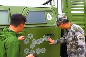 国产猛士3代防弹如何？北约全威力弹只能擦破油漆，远超薄皮悍马图片