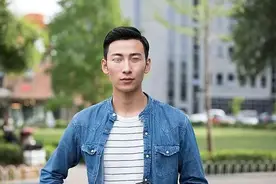 19年山东一男子吃苯磺酸氨氯地平,来降血压，扩血管，2年后咋样了图片