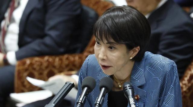 沉默11天后，高市早苗发声，让14亿中国人失望，强迫中方与她见面