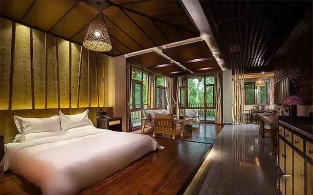 来普洱看“滇超联赛”，住哪更有性价比？丨看滇超 品普洱