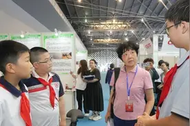 普陀孩子的发明创造，亮相上交会！图片