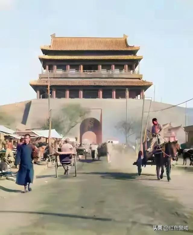 1923年，一名瑞典人来到中国，拍到了完整的北京城墙！太壮观了