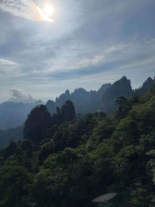 徒步三山五岳：安徽黄山！