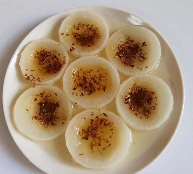 秋冬咳嗽多痰肠胃胀？3种白萝卜家常吃法	，化痰助消化暖身又养人