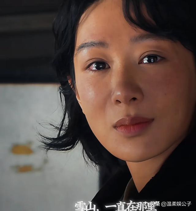 32岁杨紫又“变脸”，皮肤紧致一脸高原红，重回“锦觅”颜值巅峰