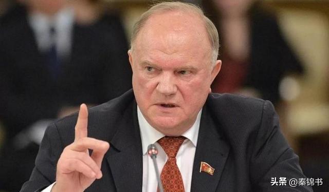 美制裁大棒高举，普京被迫深夜召见全体寡头，俄央行行长有苦难言