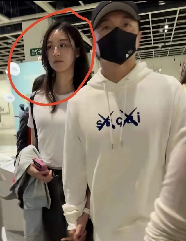 “她被性侵 17 次，凭啥有人娶？” 方力申的选择，打了多少人的脸？