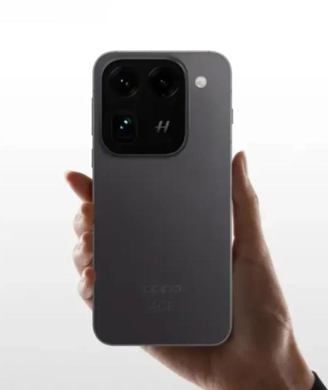 OPPO Find X9 Pro渲染图、影像细节曝光