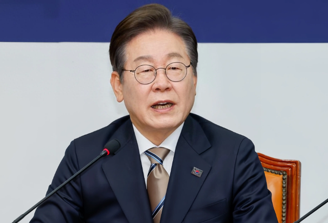 李在明离沪前，中方禁令先起效，高市收坏消息，菲日统一对华战线