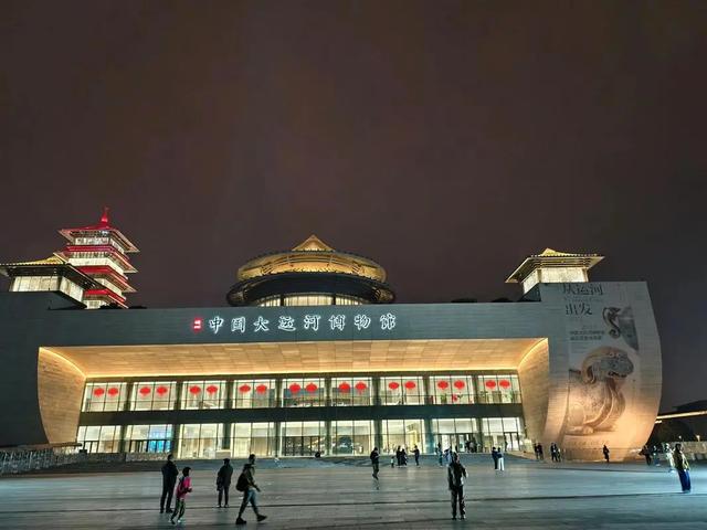 高铁直达！中国不宰游客的7座城，游客几乎0差评，70岁前一定去