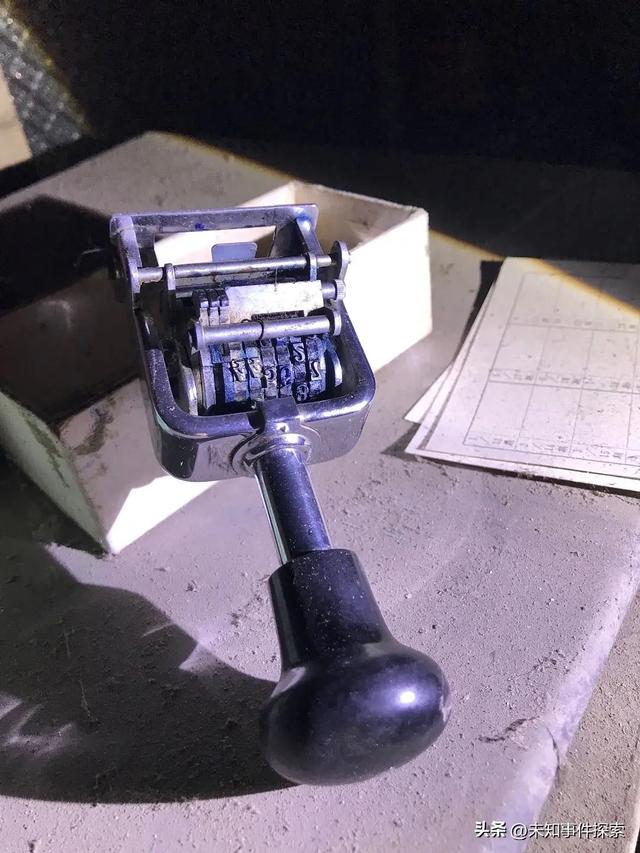 探索上海废弃医院：冰冷走廊回荡诡异声响