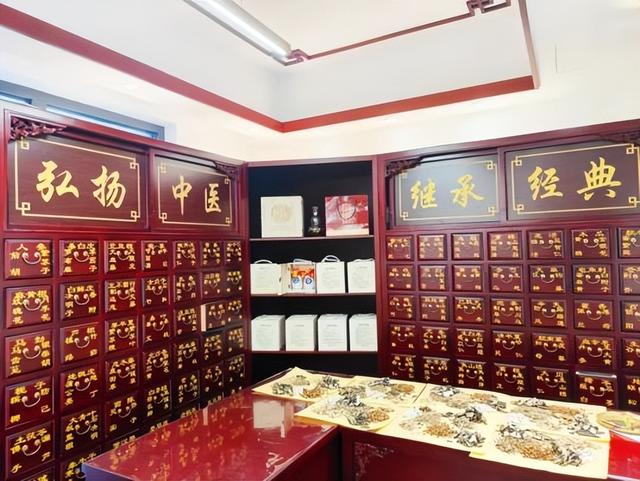 全家度假首选地｜三代同游“天上的街市”，共度温馨好时光！