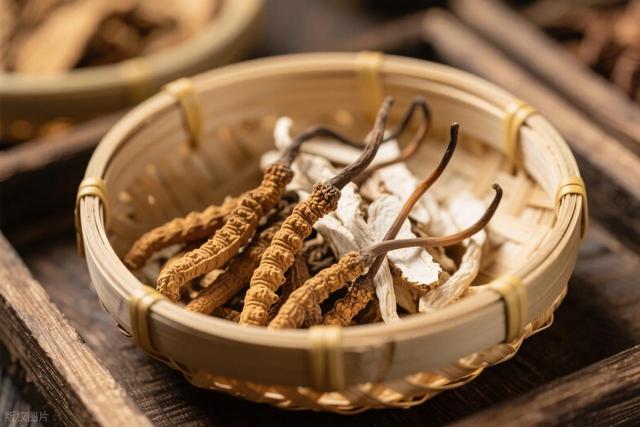 医生发现：长寿的肾病患者，大多在确诊后就改掉了4个习惯