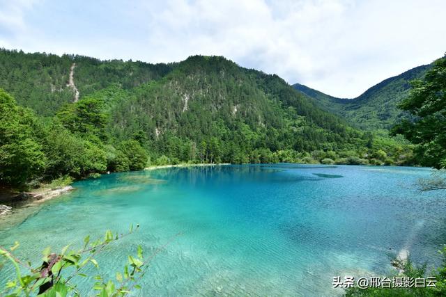 九寨沟：梦幻海子，人间绝色（图）
