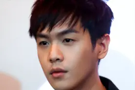 “妹妹”变后妈，父子对簿公堂，张若昀背后的痛苦你想象不到图片