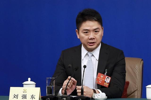 刘强东因质朴而深受人喜爱的企业家