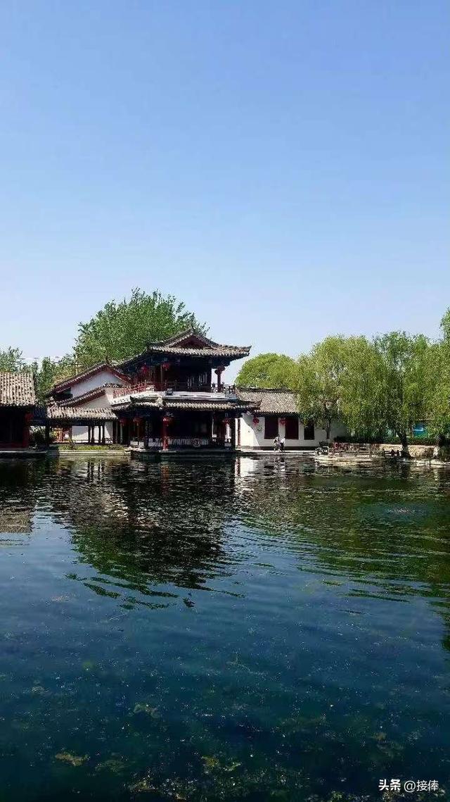 李传尧：晨游百脉泉