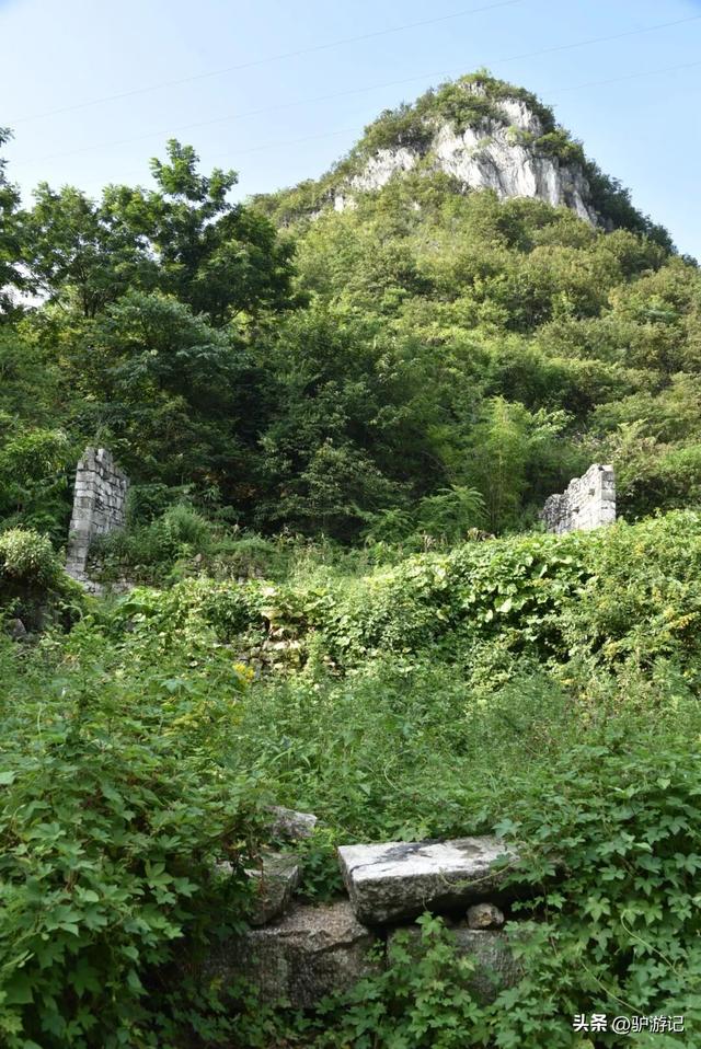 “滇黔锁钥”关索岭古驿道，徐霞客徒步翻越，康熙帝亲笔御书！