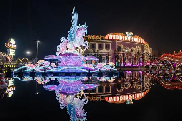 年味浓，人气旺！这个春节，海澜飞马水城“马”力十足！