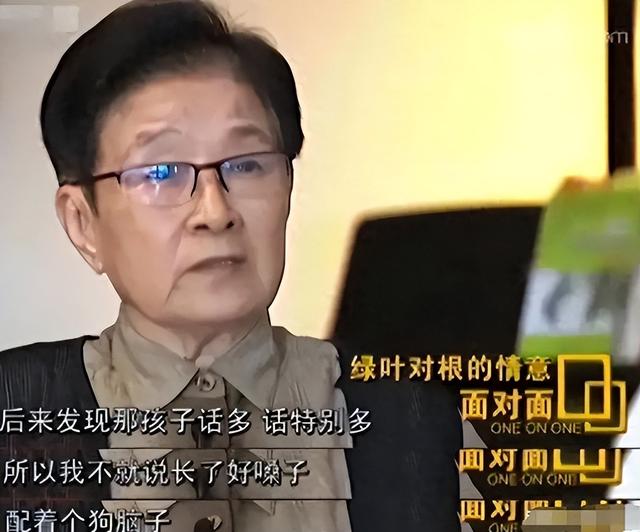 62岁毛阿敏与63岁董文华罕见同框！一个豪门守寡，一个风采依旧