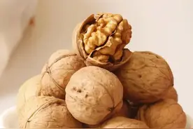 中国八大“健康零食”，多吃补钙壮骨，补脑健脑，增强免疫！图片