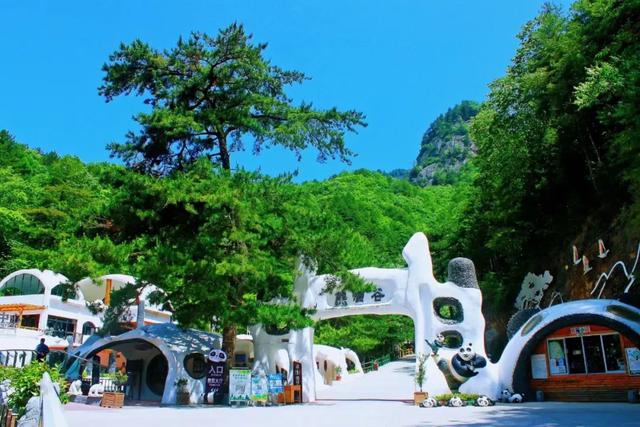 浪浪山外有佛坪,吹过的风都带着自在