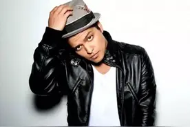 全球跳舞最好的10位歌手排行榜，第1名的舞步前无古人后无来者！图片