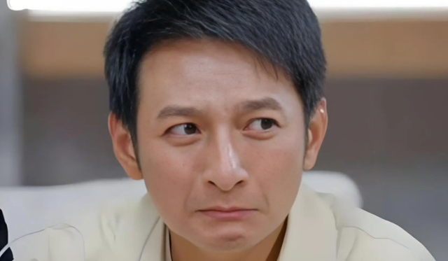 从主持人到"精神病"，49岁无妻无子的李维嘉	，给不婚人士提了个醒