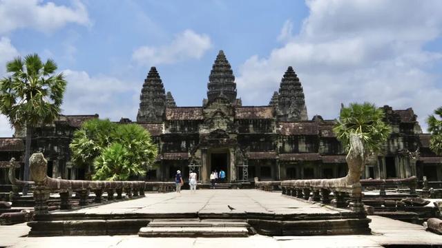 世界最美遗产！坍塌前，我劝你尽早去！