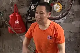 四川男子痴迷练武，每天穿500斤石鞋，8旬老母哭诉：媳妇都练跑了图片