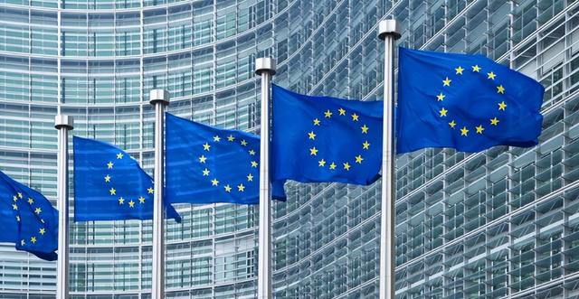 马克龙威胁对华下战书，中国先下手为强，反制即日起立即实施