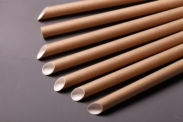外卖行业要变天了！上海禁塑令9月落地，最高罚10万，全国或跟进