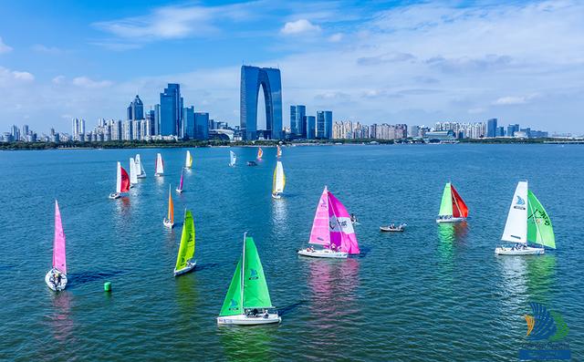 从“经济湖”到“浪漫湖”！苏州园区金鸡湖靠“一生一世”IP出圈，今年金秋吸引数万人打卡