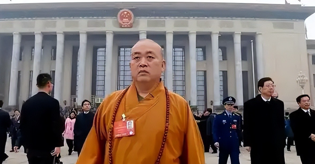 释永信被查不到两月，祸水再起，五名女性只是冰山一角