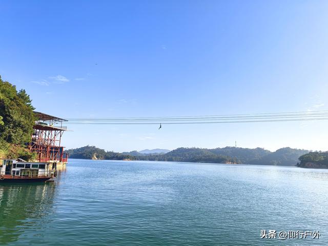 穿越万绿湖大型徒步