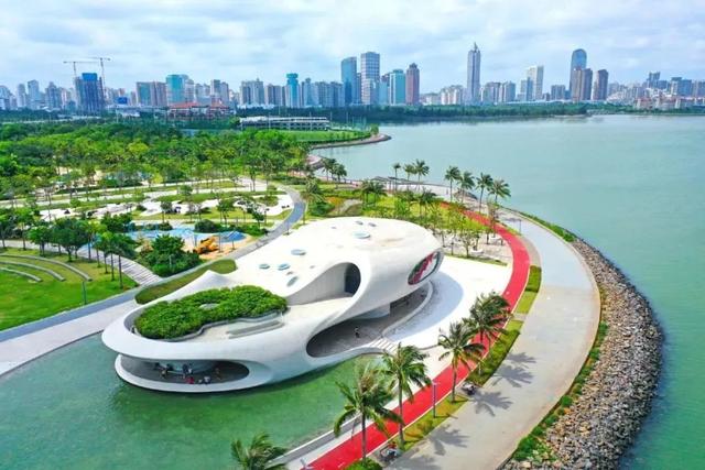 9月出发！海南环岛5天4晚追海之旅，人少景美海鲜肥美，性价比高