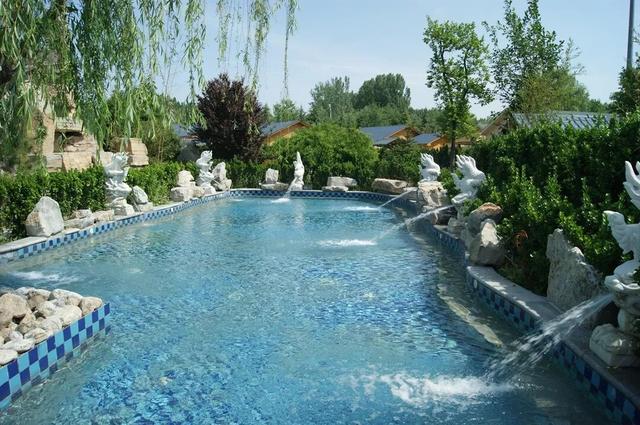 不说了，我真的要去“泡汤”了.o°•.°•O.o°•.°