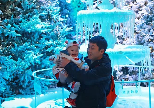 西安“人造雪乡”冬日浪漫触手可及