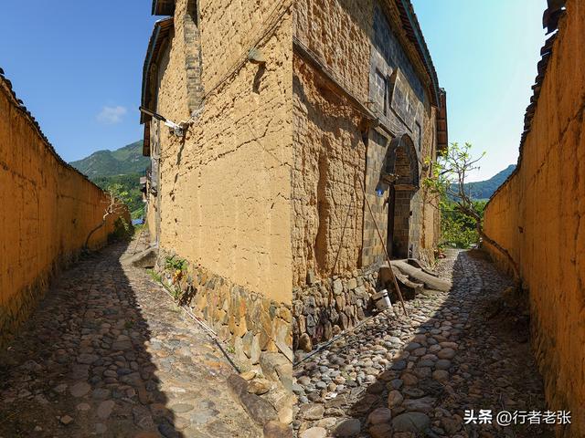 走遍福建古村落，白云山下龙溪畔，一座“城堡式”百年古民居