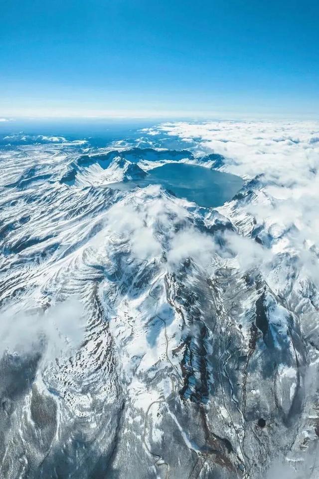 收到一封长白山的冰雪来信，邀你重逢