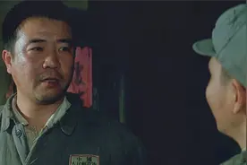 二野军长夜宿老乡家中指挥作战，两年后老人才知首长竟是自己儿子图片