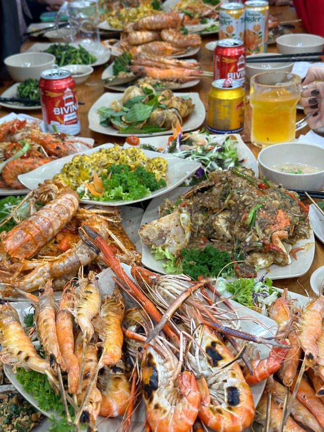 在越南美食共享，舌尖狂欢！让你的“盘中珍馐”传递快乐