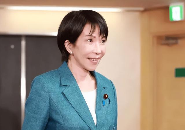 谈不拢就打！中国正式下达第77号令，对日涨价开始，高市故作镇定