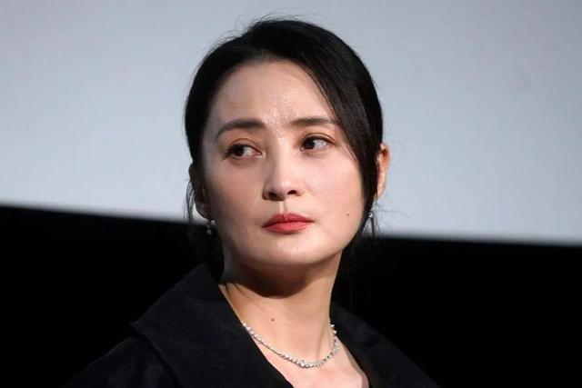 蒋勤勤担心的事还是发生，朱媛媛离世3个月，辛柏青被乱点鸳鸯谱