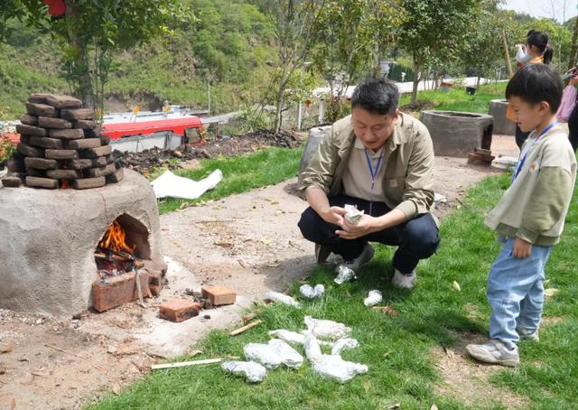 踏青、采艾、亲子……上犹县梅水乡春日文旅活动点亮清明假期