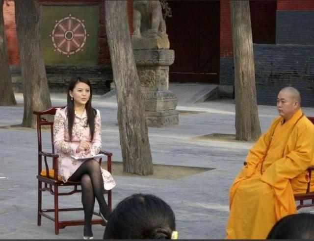 李湘怎么也没想到，释永信刚塌房，自己就因“黑丝照”被牵连了